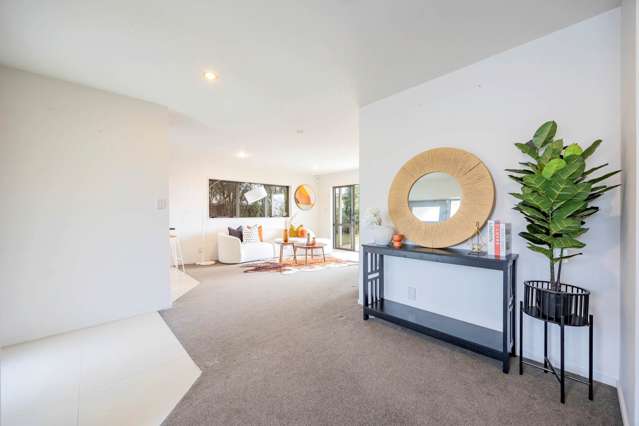 110c Royal Road Massey_4