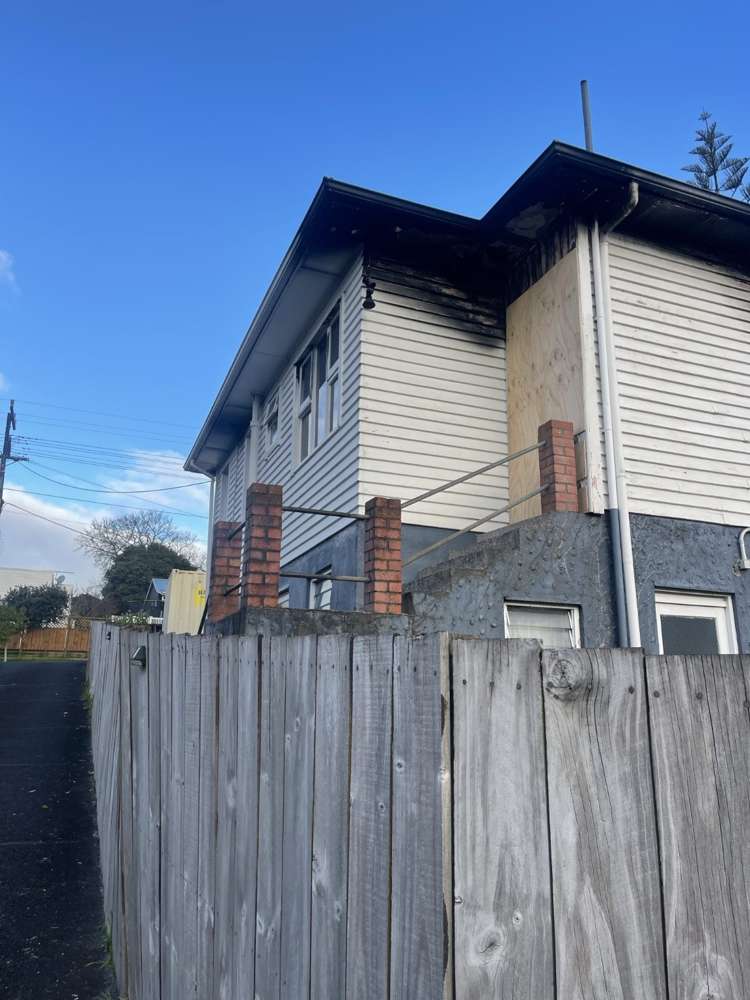 6 Blacklock Avenue Henderson_18