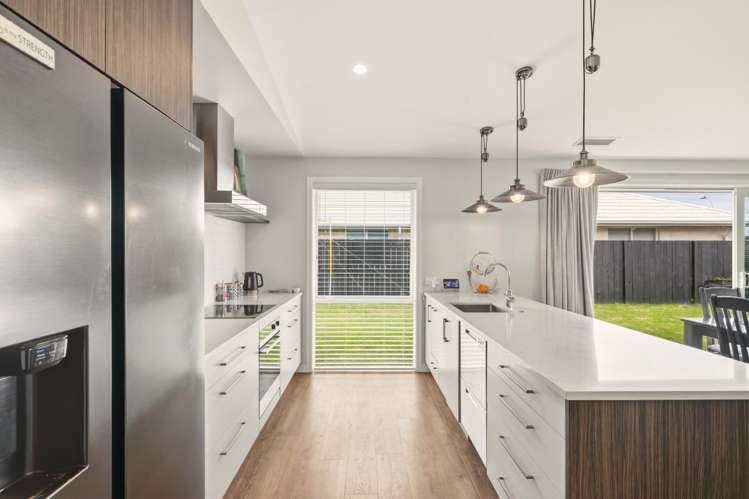 17 Goodwin Crescent Pyes Pa_6