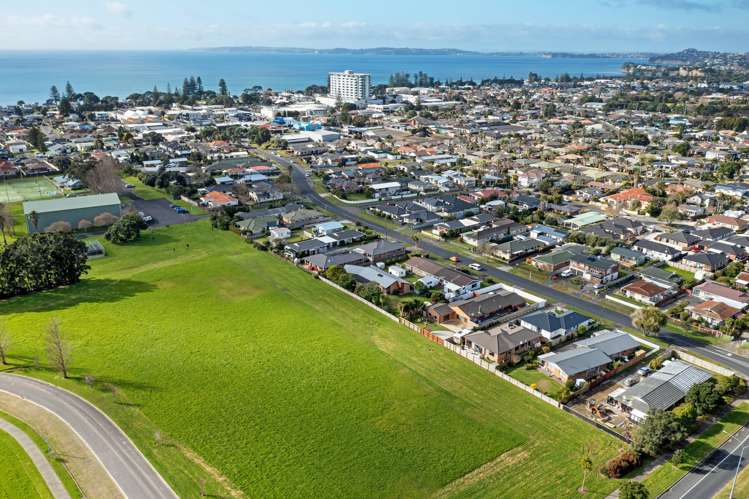 99 Florence Avenue Orewa_22