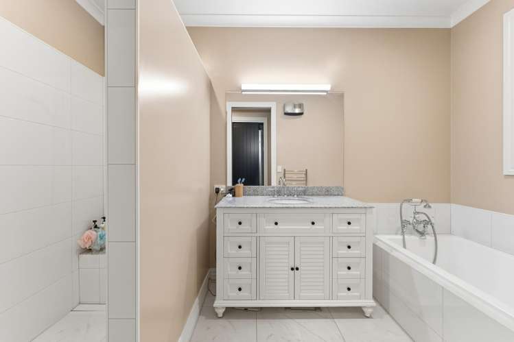 60 Tirohanga Road North Taieri_27