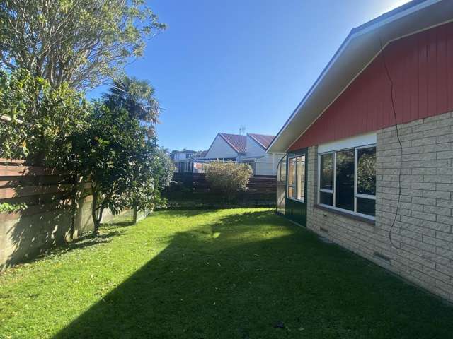 41b Fairway Drive 11601_2