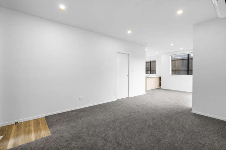 2/1 Fuchsia Avenue 1136_6