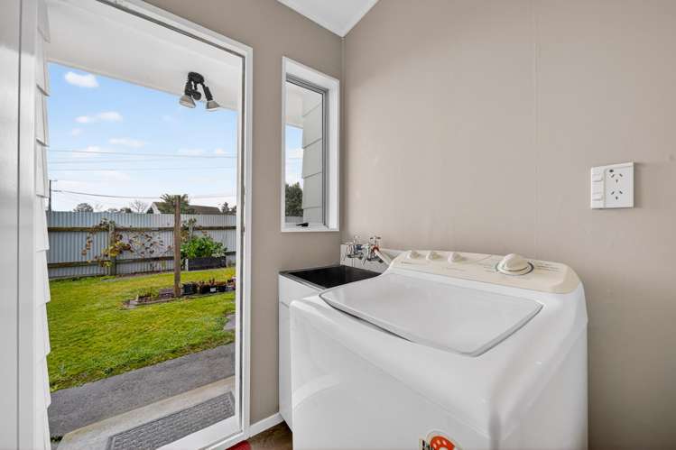 21A Oak Street Masterton_11