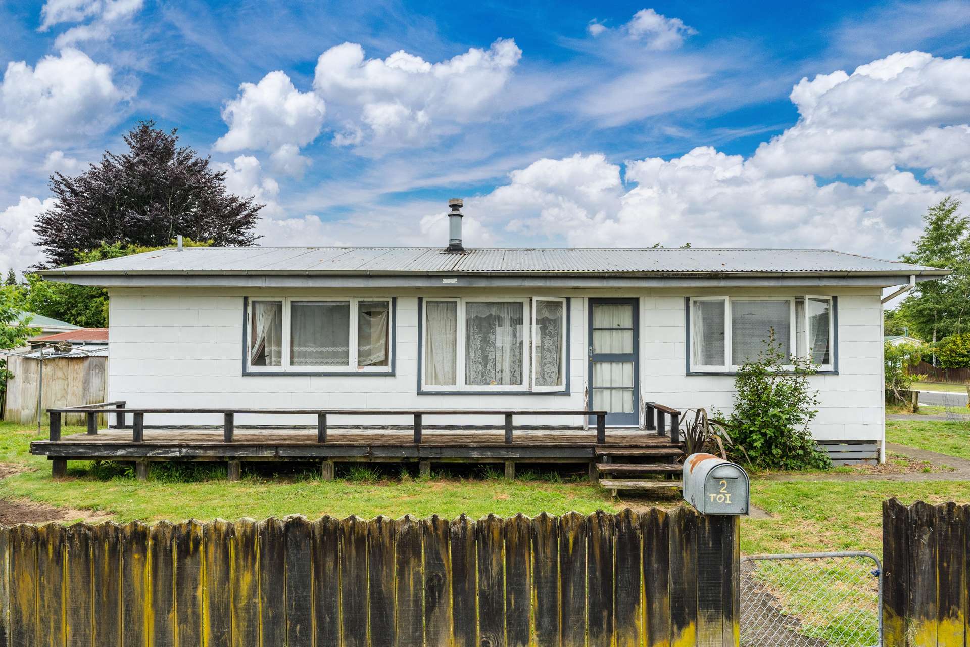 2 Toi Grove Turangi_0