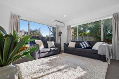 8A Bowen Street_1