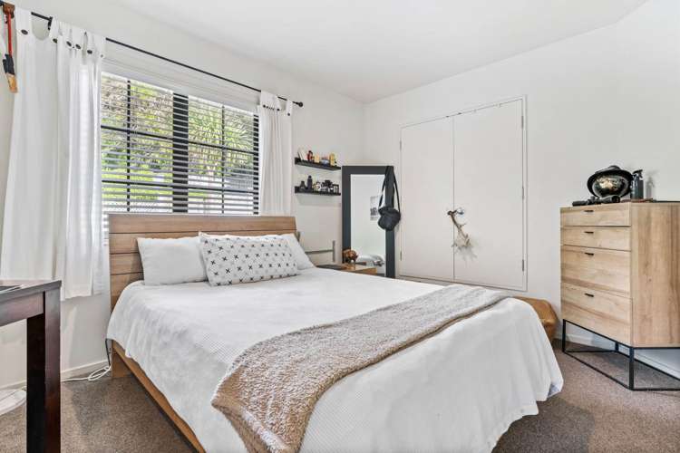 11/19 Langana Avenue Browns Bay_8