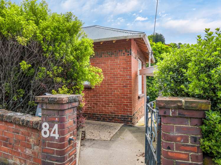 84 Playfair Street Caversham_23