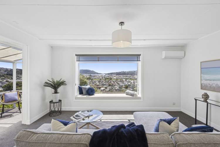 42 Easther Crescent Kew_5