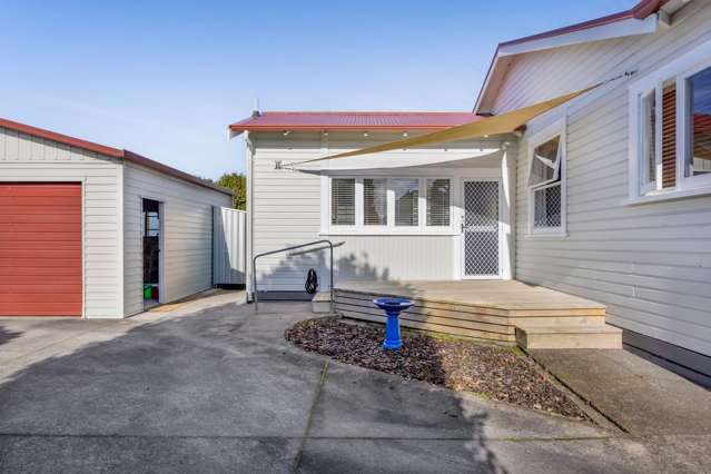 6 Regent Street Hawera_1