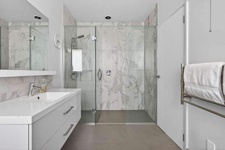 100 Condor Drive Pyes Pa_26