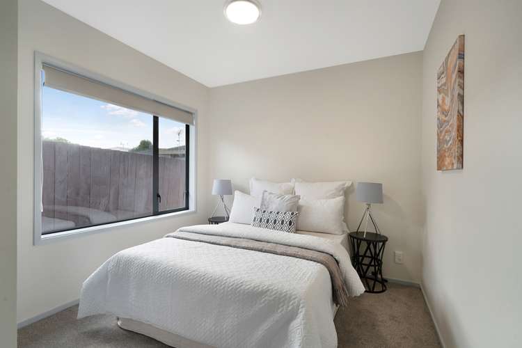 9 Woodbank Drive Glen Eden_10