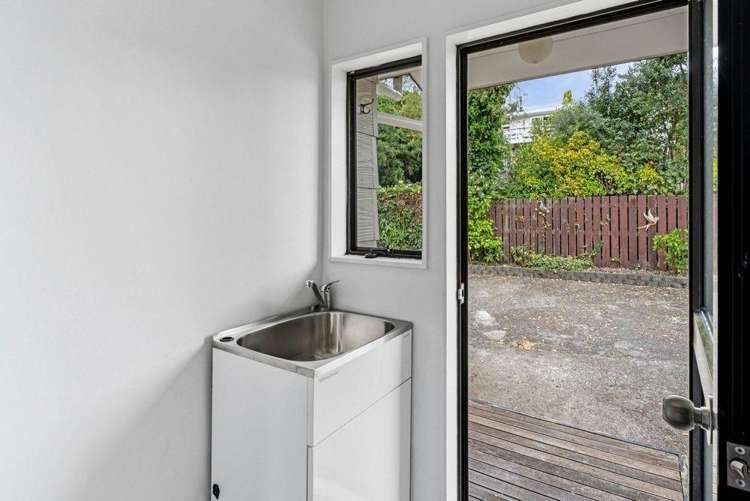  B/52 Seddon Street Waikanae_15