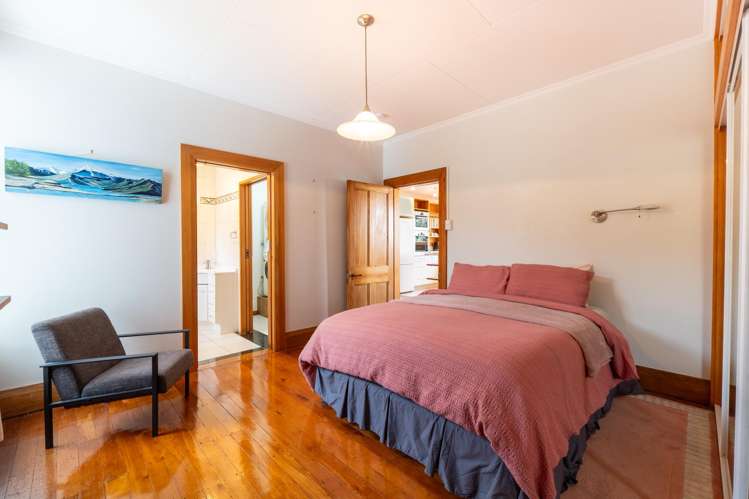 24 Bates Street Riverton_9