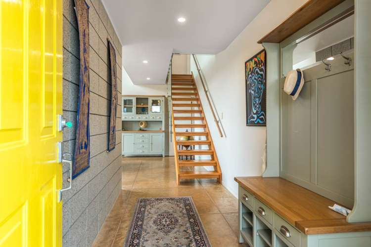 18 Fraser Road Narrow Neck_1