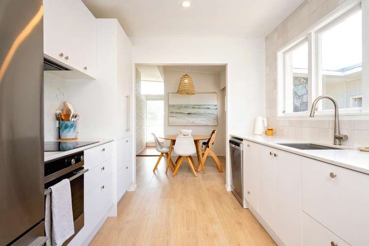 1303 Cardiff Place Mayfair_1