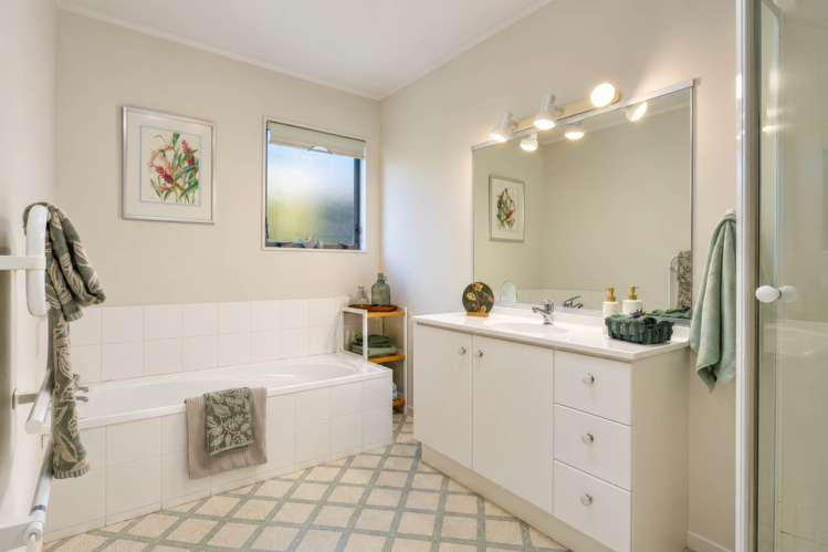 2/155 Portage Road New Lynn_23