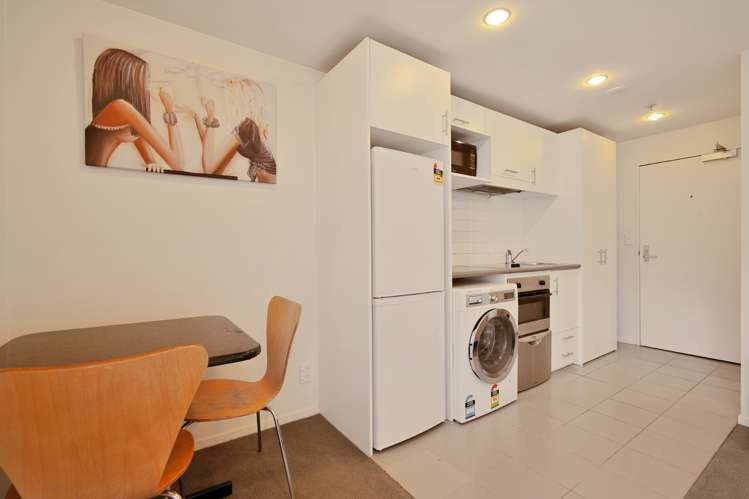 7f/23 Emily Place Auckland Central_1