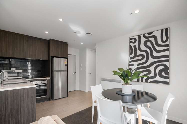 201/7 Scotia Place Auckland Central_6