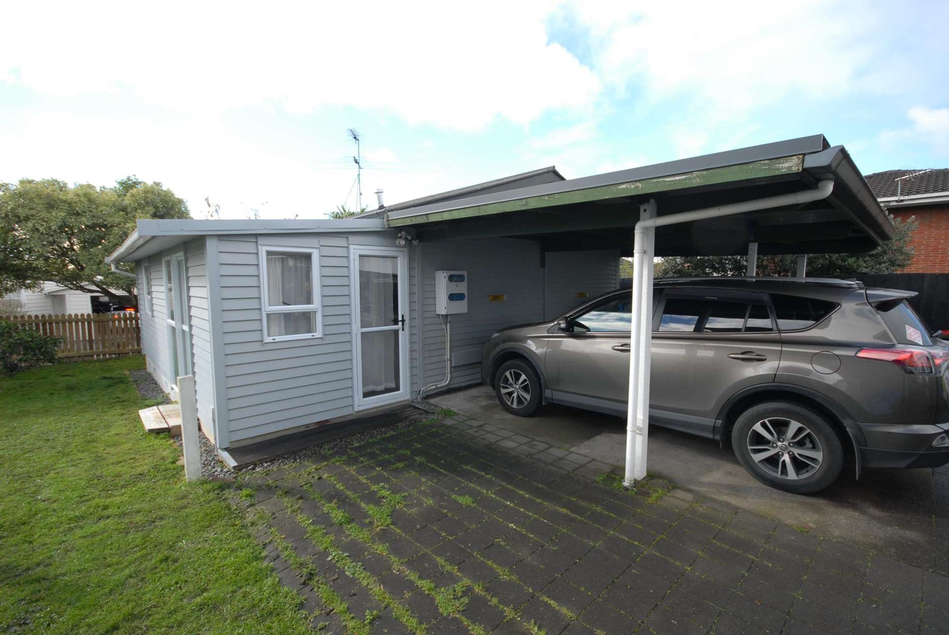 212c Carrington Rd Mount Albert_0