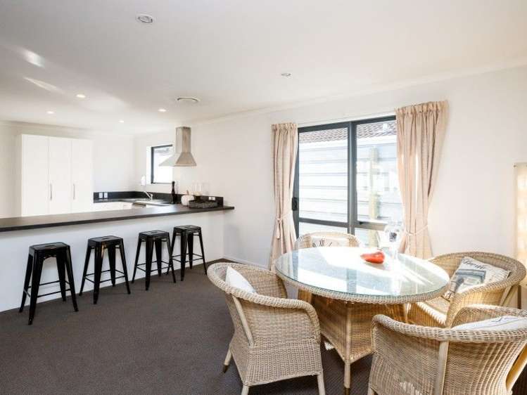 12a Dahlia Street Palmerston North Central_5