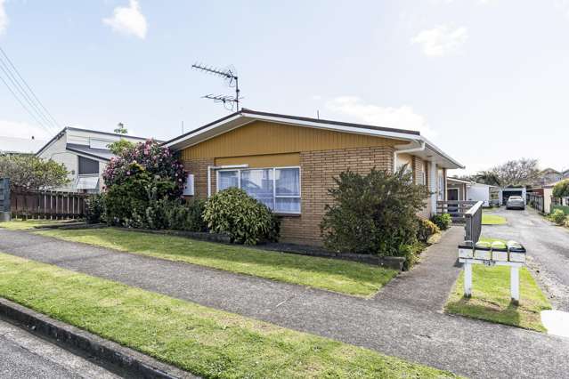Easy-care living in a convenient location
