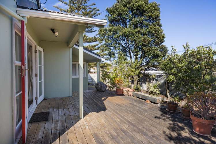 25 Raukawa Street Himatangi Beach_33