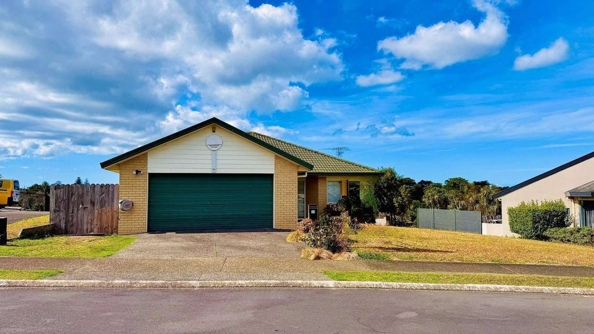 33 Blue Heron Rise Stanmore Bay_0