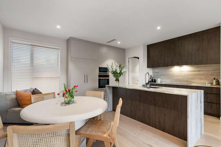 2B Kotare Avenue_5