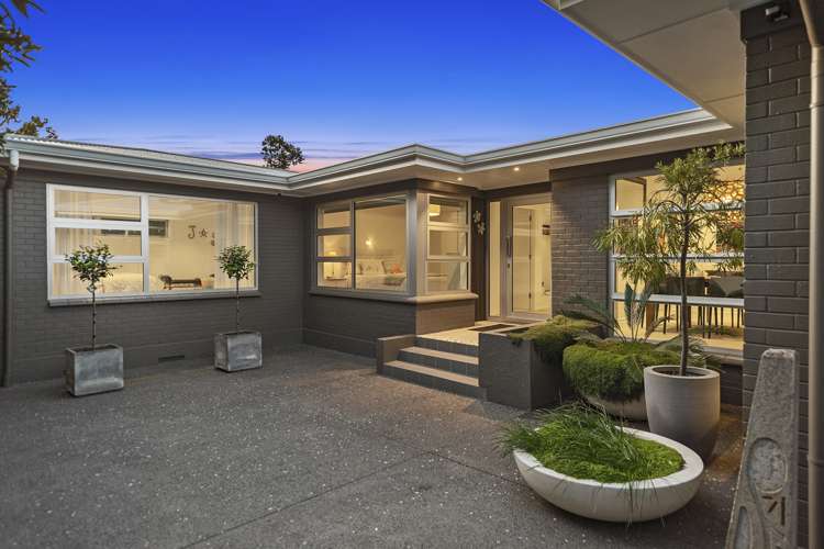 4 Kelly Place Chartwell_3