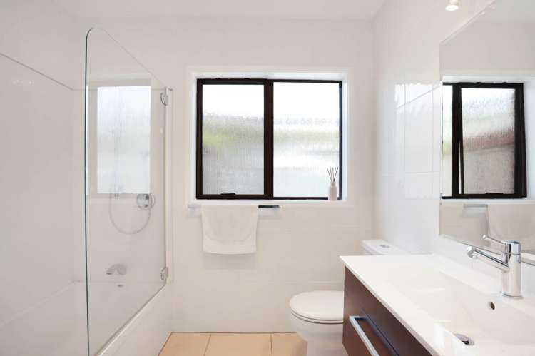 1/63 Manhattan Heights Glendene_12