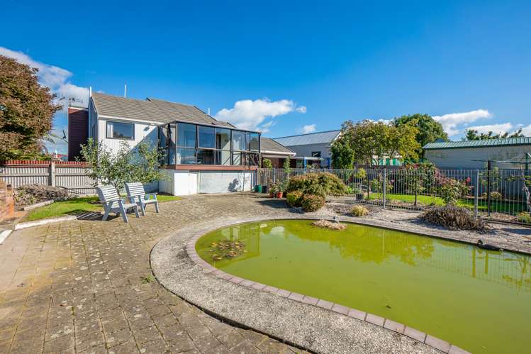 6 Memorial Avenue Parkside_21