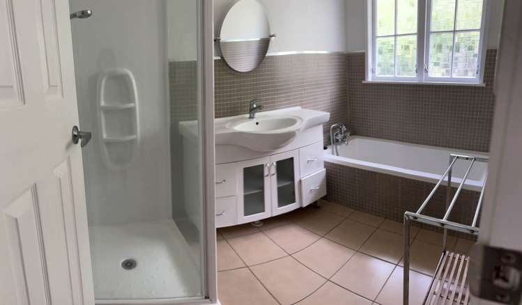 7 Orinda Close Botany Downs_8