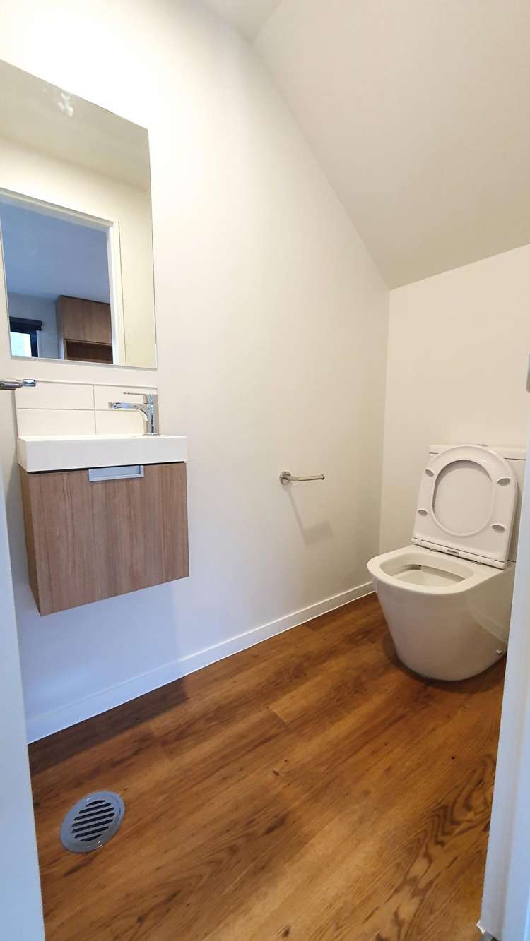 4/66 Metcalfe Road Ranui_4