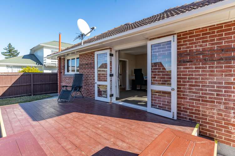 72 Joy Street Shirley_14