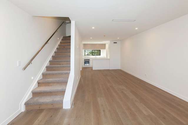 5/2 Oak Street Royal Oak_4