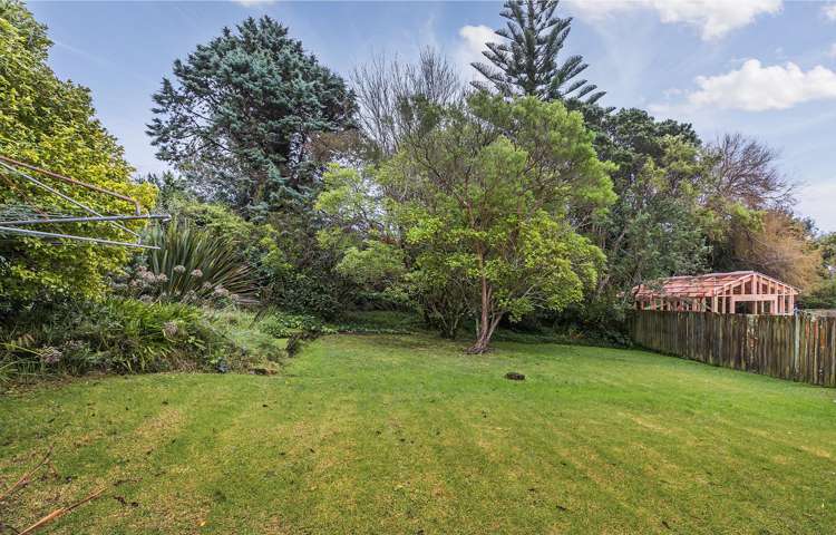 6 Ernest Street Porirua East_16