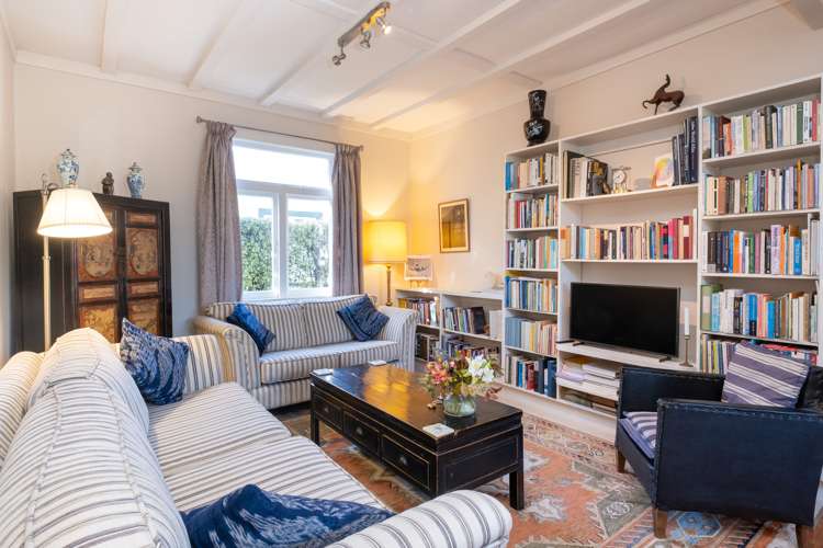 900 Caroline Road Mayfair_6