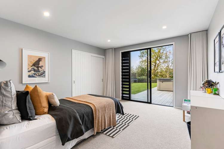 8 Benjamin Place Clevedon_13