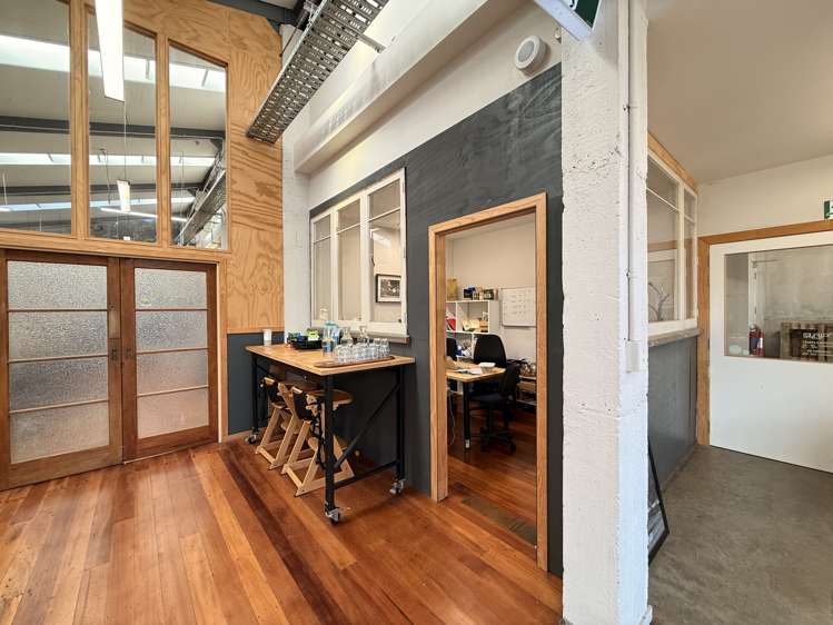 275 Mansfield Street Newtown_9