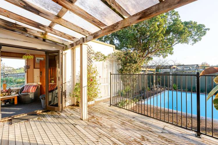 69 Foster Road Temple View_14