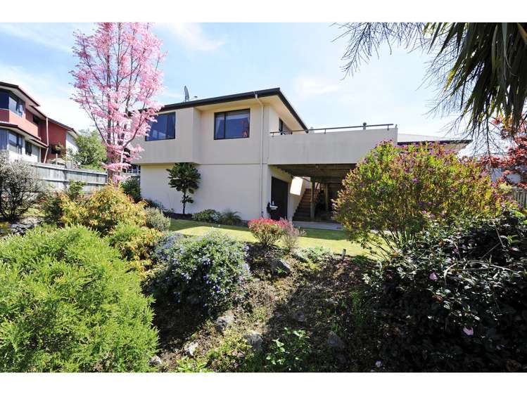 36 Olympus Way Richmond_18