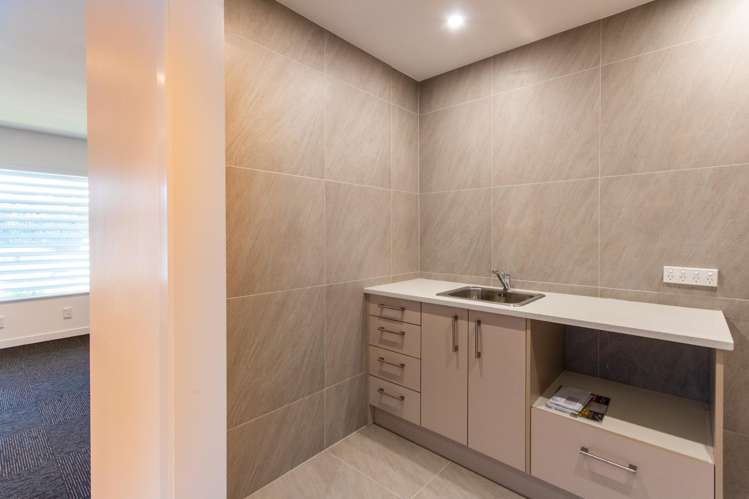 Suite 1/33A Anzac Street Takapuna_4
