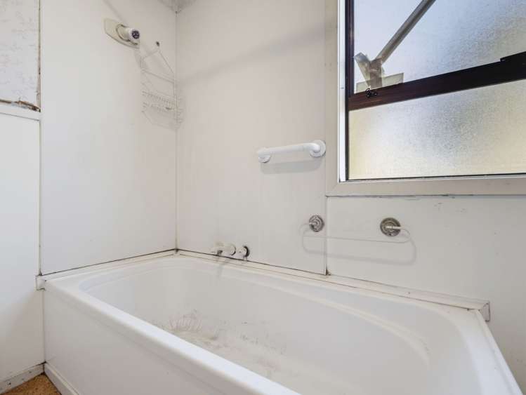 10 Lewis Street Waihou_12