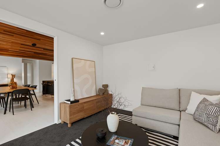 10 Flowers Lane Cracroft_11