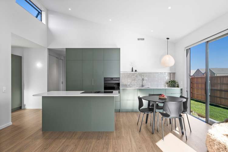 22 Barton Street Lake Hawea_10