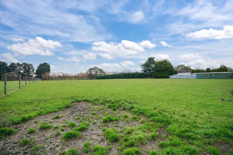 215 Rakahouka Grove Bush Road Winton Surrounds_54