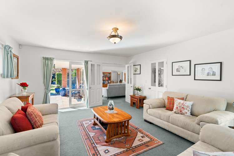 5 Amesbury Mews Avonhead_5