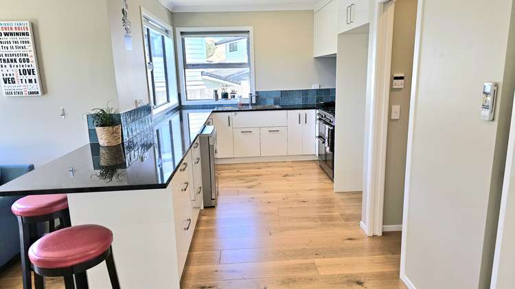 158 Amesbury Drive Churton Park_12