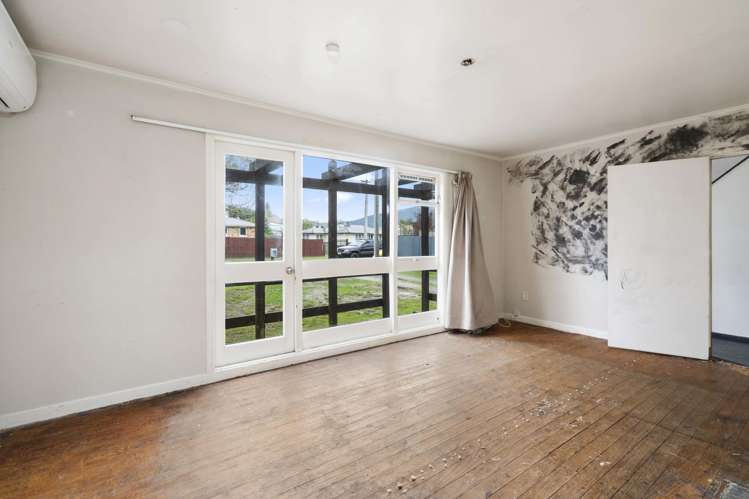 21B Bellingham Crescent Fordlands_10